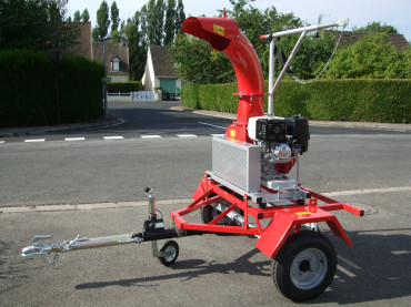 Aspirateur sur chariot routier